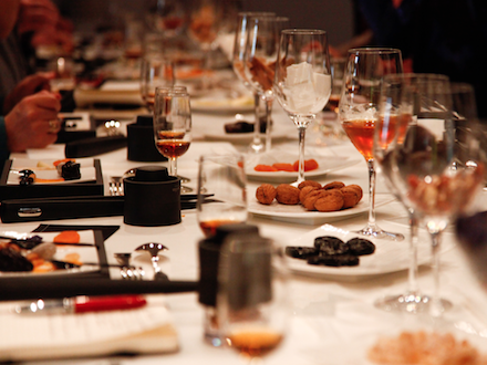 Décoration d'une table réalisée par Parlons de Vous